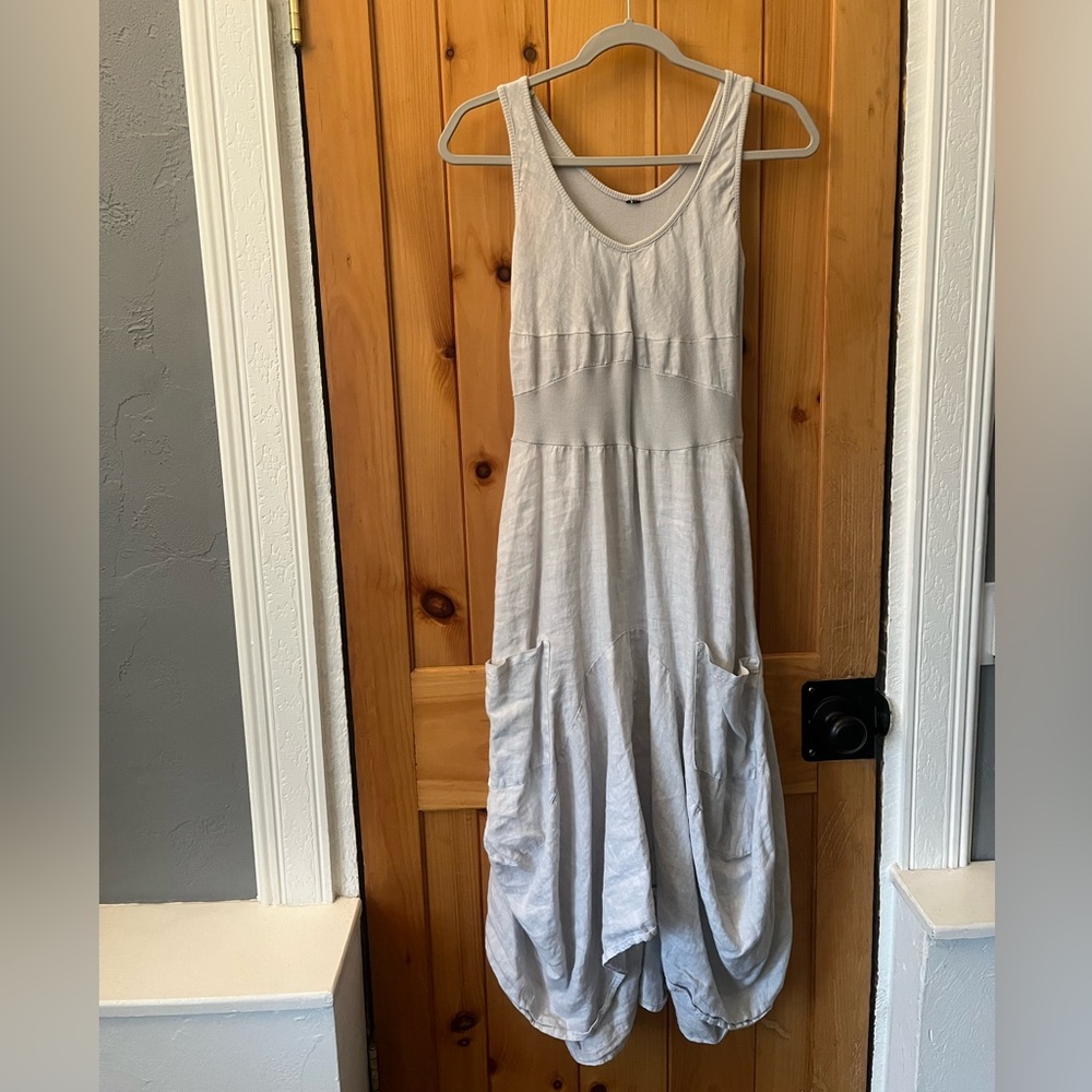 EUC Inizio Magic 2 Pocket Dress, flattering, unique, Italian Style Boho | size S